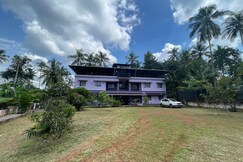 Dvillas furnished A C apartment