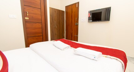 Chestnut and Cane Stays Room Type - NON AC SUPERIOR
