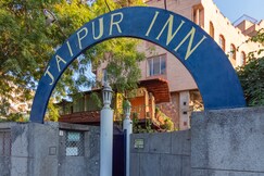Jaipur Inn