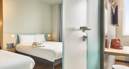 Ibis Budget Nancy Laxou Room Type - Triple room with 1 double bed and 1 single bed