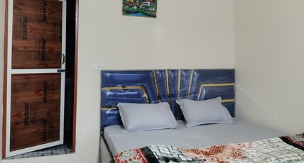 Ganesh Home Stay Room Type - Bedroom 1