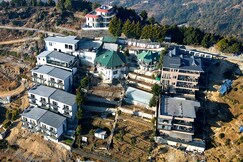 Clarissa Resort Mukteshwar