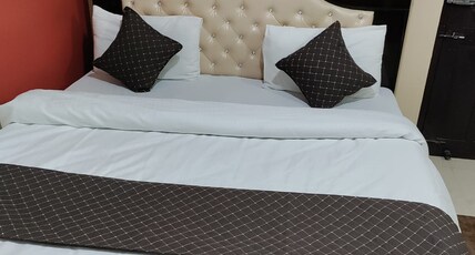 Bhawani Kutir Villa Room Type - 2 Bedroom Apartment with living Room 