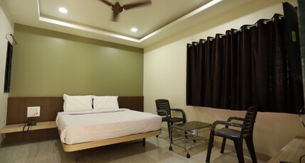 Hotel Pride Executive Room Type - Deluxe Non-Ac Double  Room