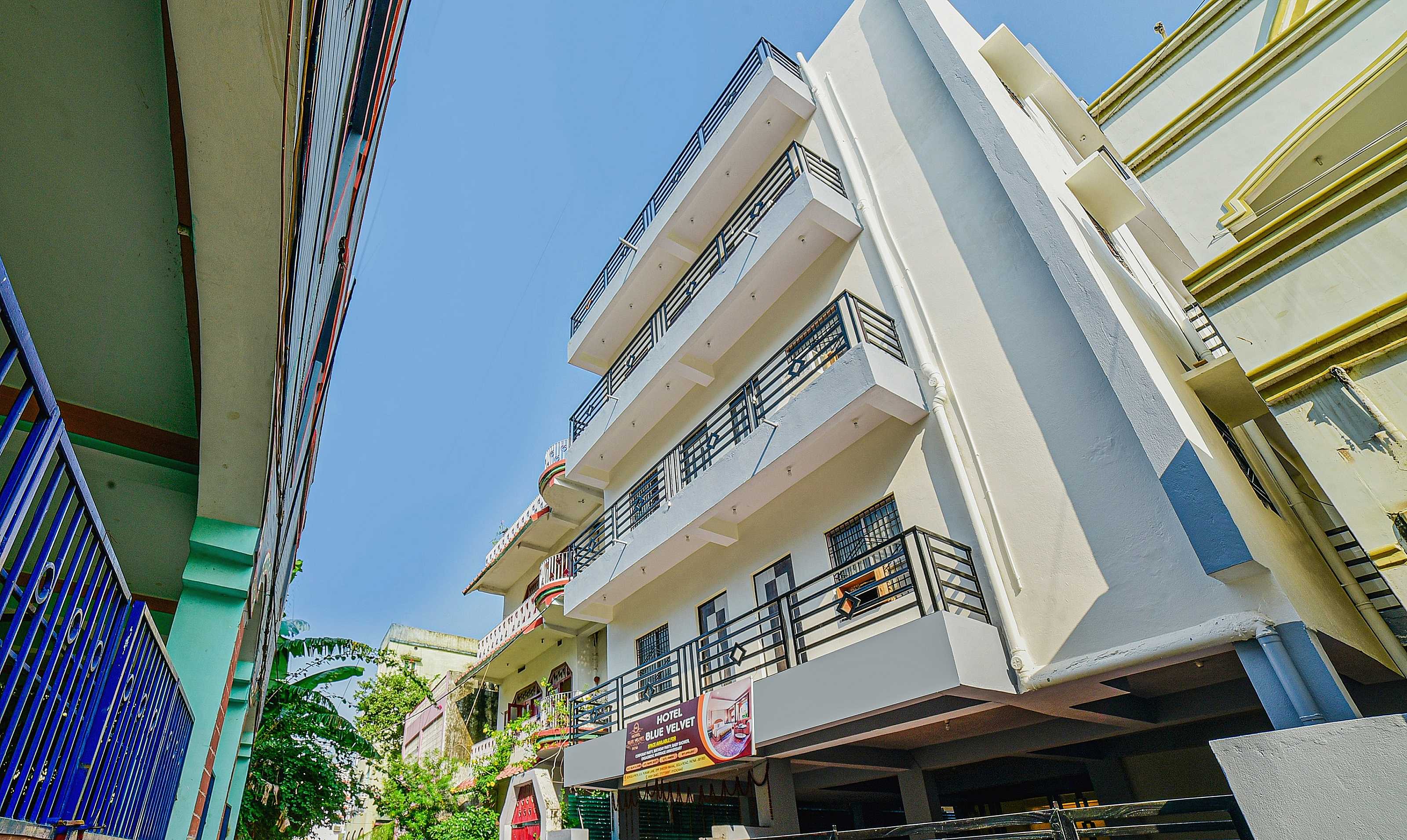 Hotel O Abhiyanta Nagar Formerly Blue Velvet - Tap to explore photos