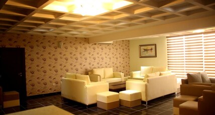 Best Western Plus Elomaz Hotel Room Type - Suite-1 King Bed, Non-Smoking, Coffee Maker, 55 Inch Led Tv, Air-Conditioned, Bathrobe, Separate Lou