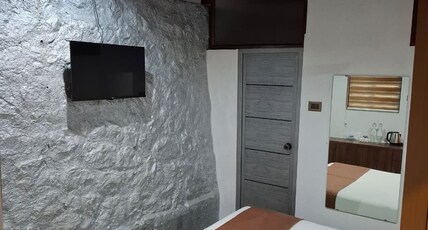 Merjins Paraiso Room Type - Studio Room