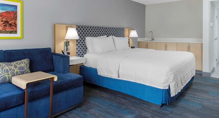 Hampton Inn Las Vegas Room Type - 1 KNG MOBILITY NON SMOKING