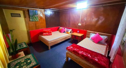 Mitery Homestay By StayApart Room Type - Quadruple Room ( Base 2)