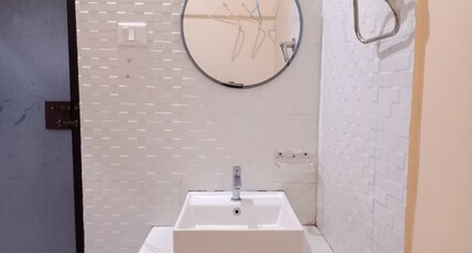 Hotel Shivam Room Type - TRIPLE BED SUPER DELUX