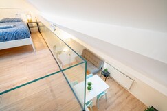 Elegant 1-Bedroom Central Apartment
