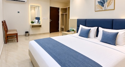 Hotel Diwakar Niwas - 100 Mtr. From Sindhi Camp Bus Stand Room Type - Super Deluxe Room Hotel Diwakar Niwas - 100 Mtr. From Sindhi Camp Bus Stand Room Type - Super Deluxe Room