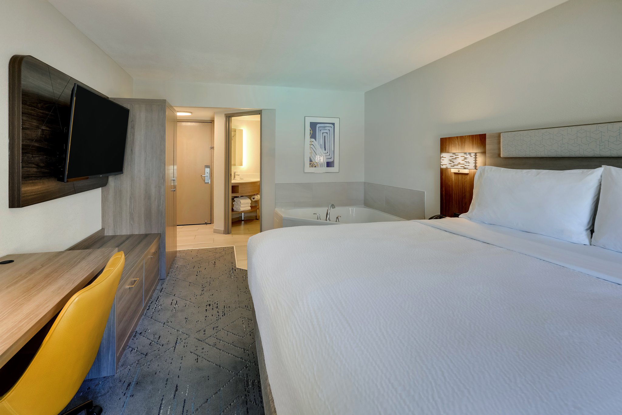 Holiday Inn Express Hotel & Suites Branson 76 Central, an IHG Hotel - Tap to explore photos