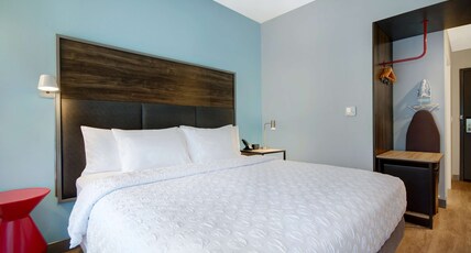 Tru by Hilton Wake Forest Raleigh North Room Type - 1 KING BED