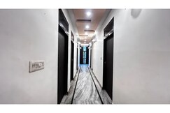 Rooms of FabHotel Moon Stone