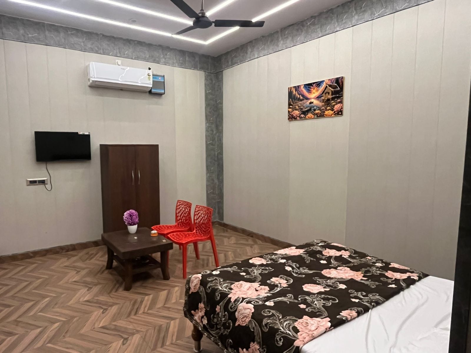 Shiv Swagat Hotel and Veg Restaurant - Tap to explore photos