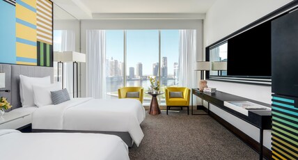 Pullman Dubai Downtown Room Type - Deluxe Twin Canal View