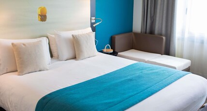 Mercure Lorient Centre Hotel Room Type - Superior Room with 1 double bed