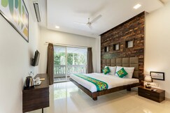 Treebo Blue Roof Seaside With Pool