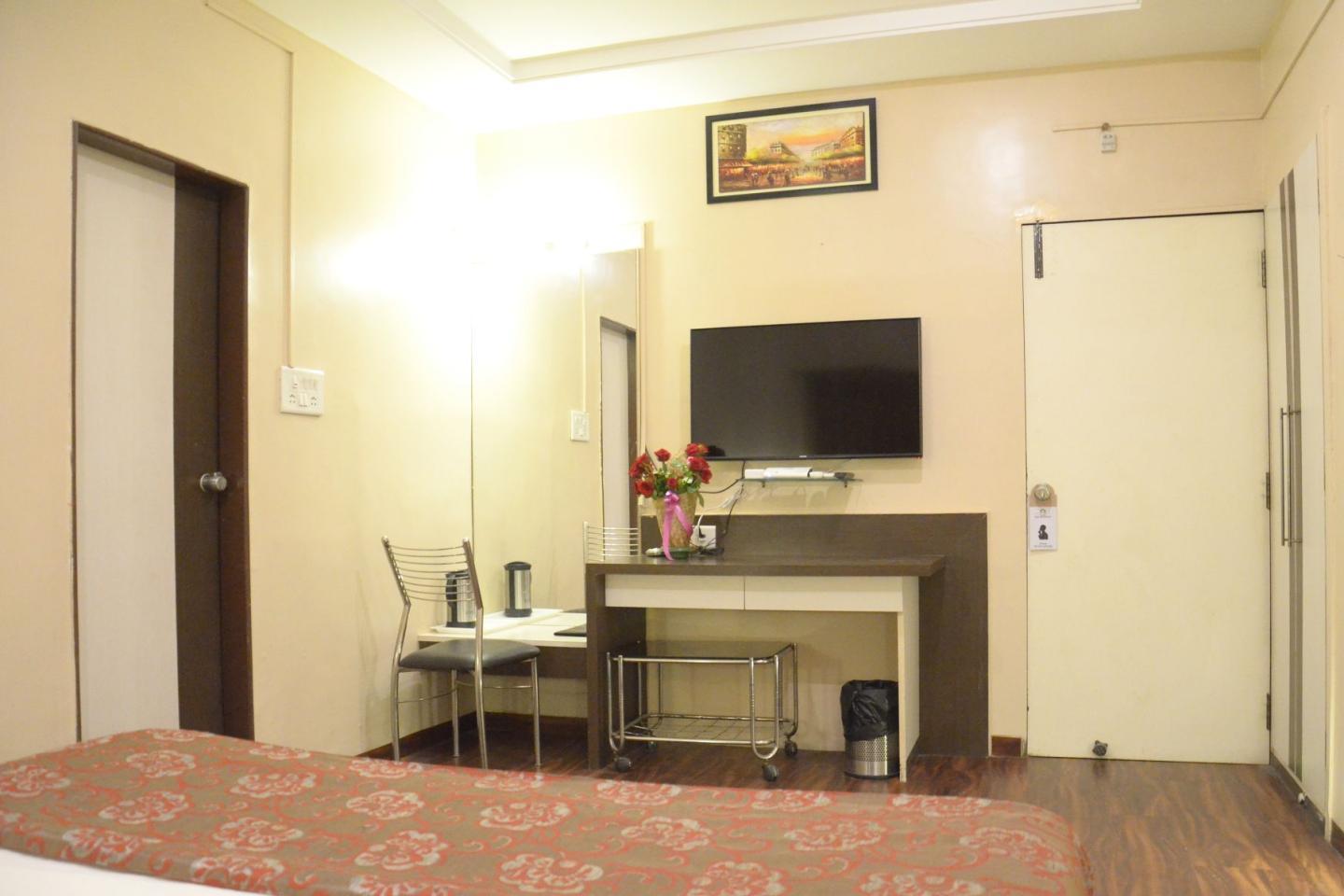 Hotel Vijay Residency - Tap to explore photos