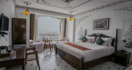 Hotel Darbargarh- A Lake View Hotel Room Type - Lake View Room