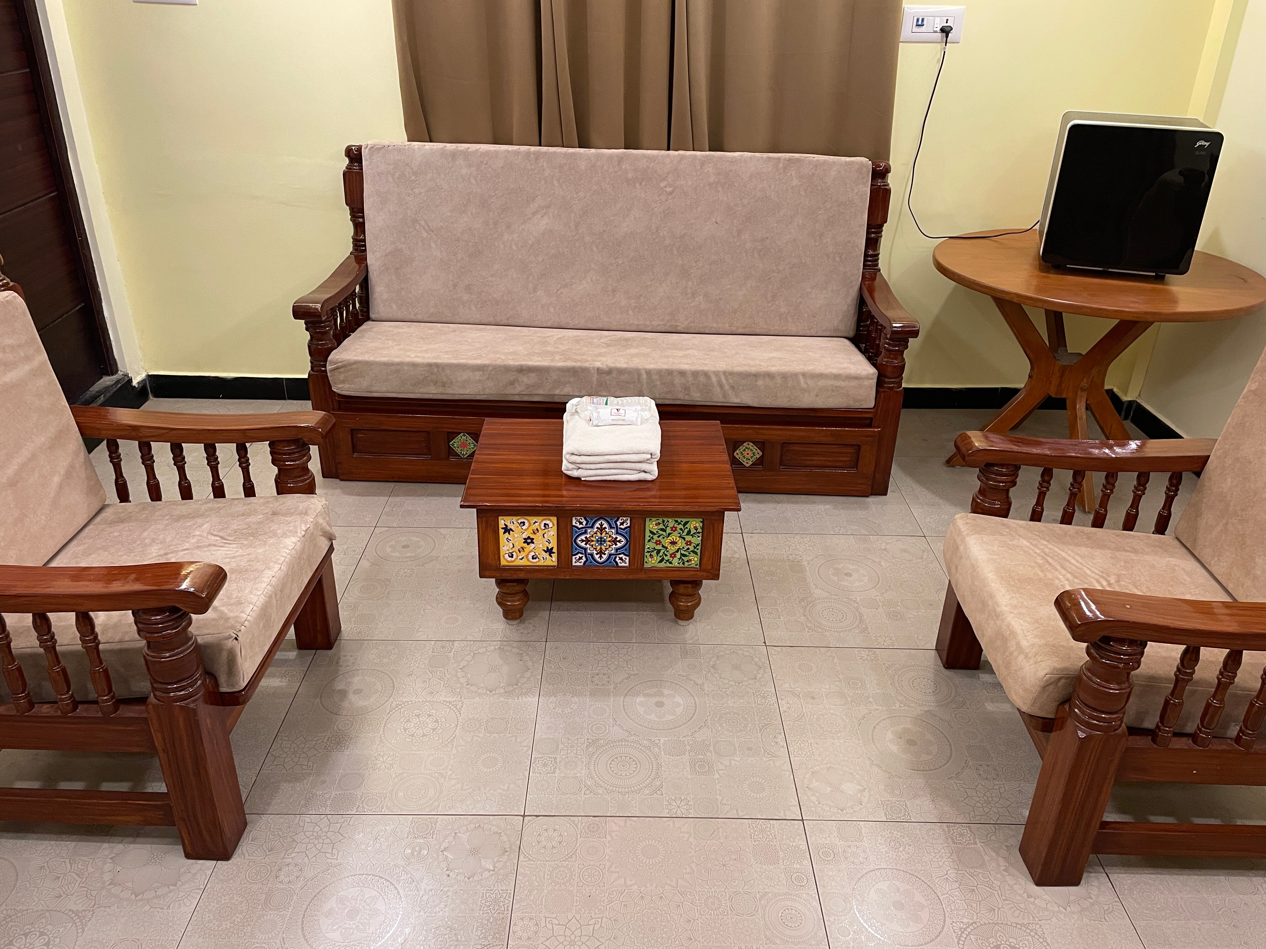 Vishnu VAASAM Serviced Apartments Srirangam - Tap to explore photos