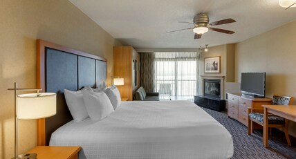 Best Western Plus Ocean View Resort Room Type - 1 King 1 Queen, Non-Smoking, Superior Ocean Front, 2nd Bed Wall Bed, Fireplace, Kitchenette, High Sp Best Western Plus Ocean View Resort Room Type - 1 King 1 Queen, Non-Smoking, Superior Ocean Front, 2nd Bed Wall Bed, Fireplace, Kitchenette, High Sp