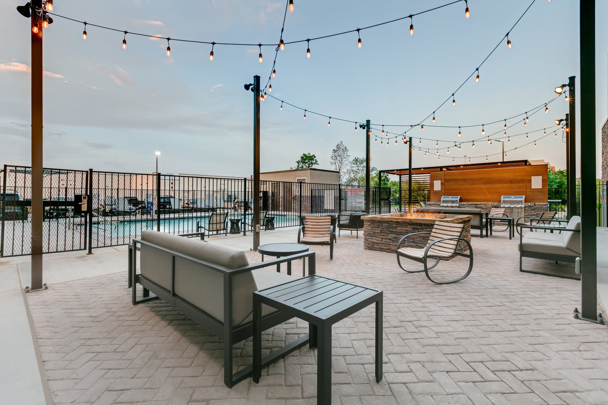 Staybridge Suites SAN ANTONIO - Tap to explore photos