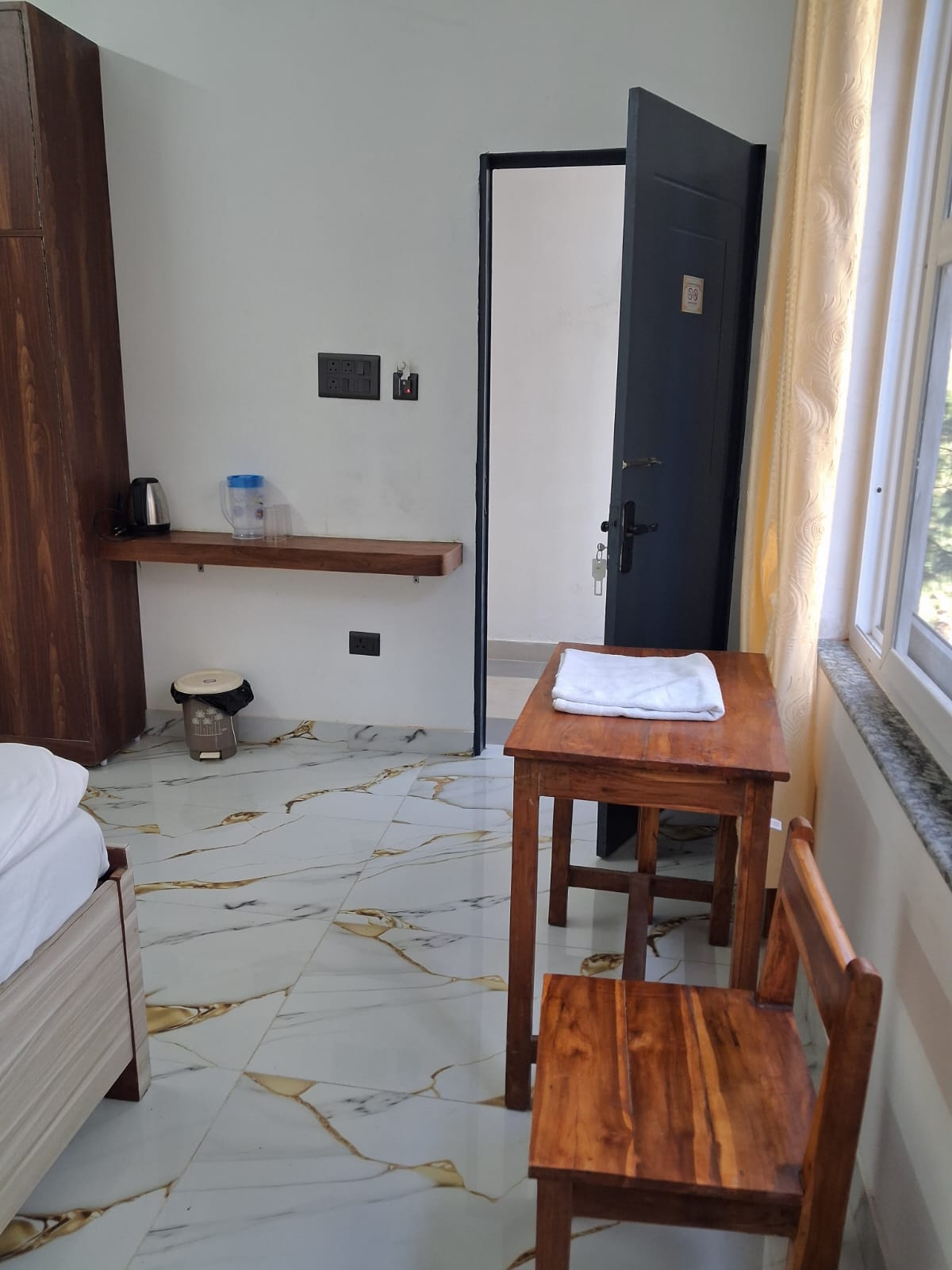 Gangori Corner Homestay - Tap to explore photos