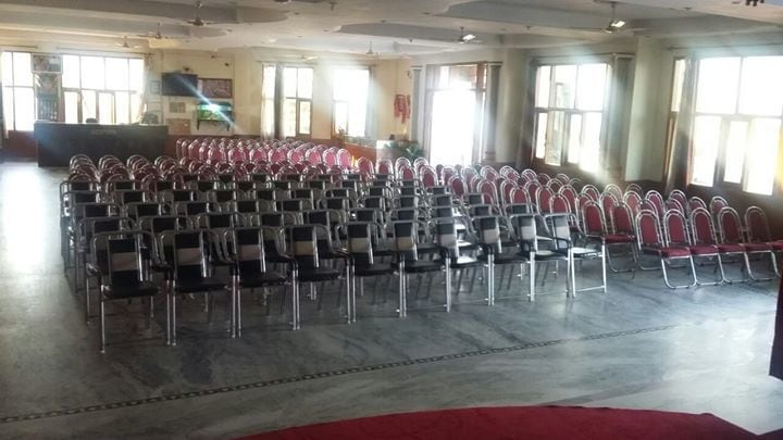 Hotel Anshdeep Palace - Tap to explore photos