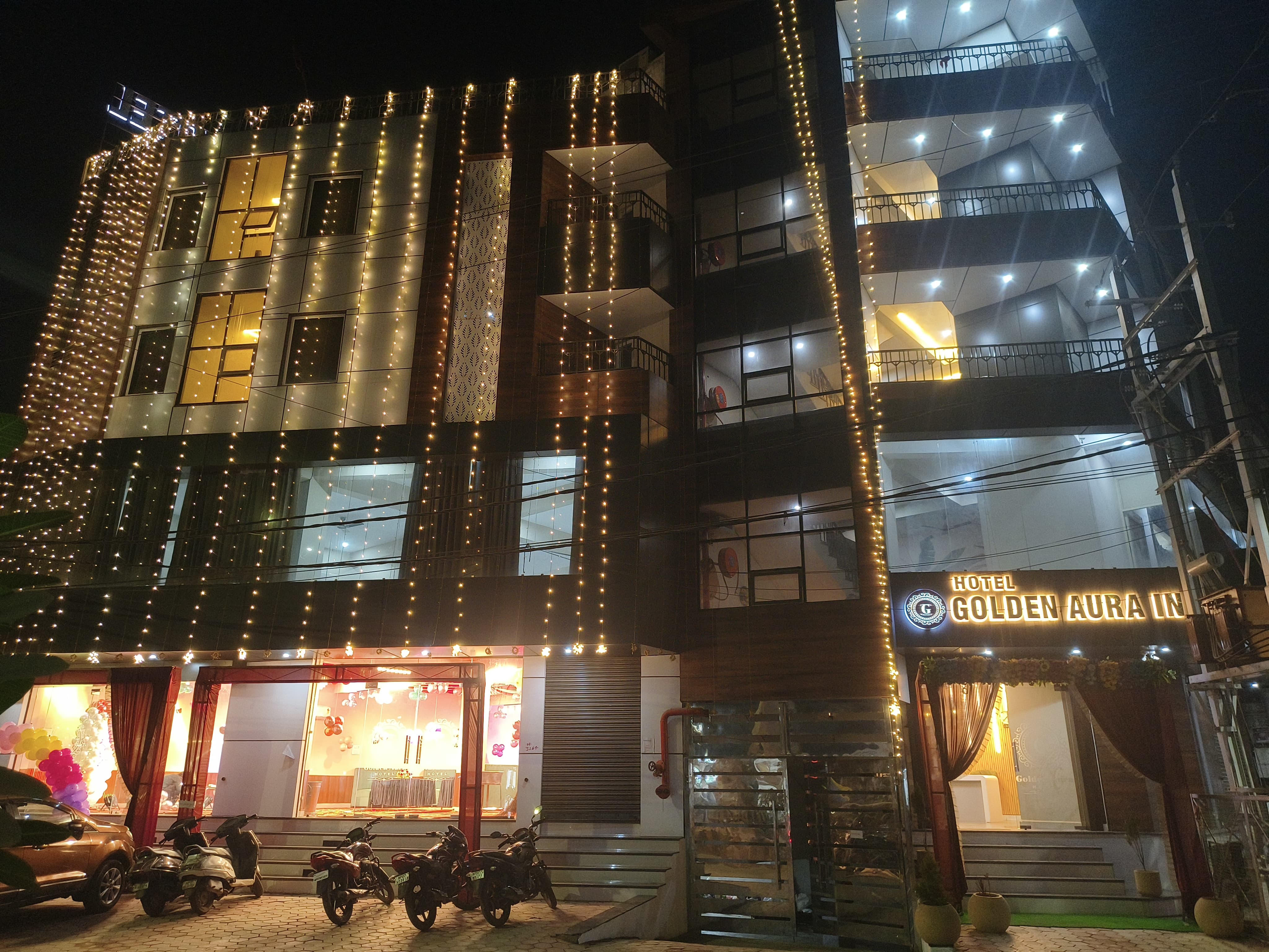 Hotel Golden Aura Inn - Tap to explore photos
