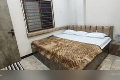 Kaivaliya Guest House