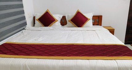 KAILASAM RESIDENCY Room Type - AC DELUXE