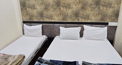 Shivalay - Premium Homestay Ujjain Room Type - Premium Bed Room - 102