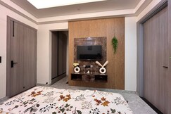 Address of House of RaShe Cozy 1BHK Near Golf Course Road