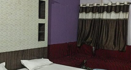 Keshari Nand Guest House Room Type - Standard Ac Room