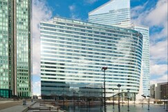 Melia Paris La Defense