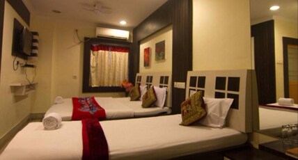 Shree Krishna International Hotel Room Type - Triple Ac