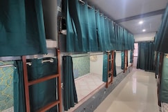 Magadh Capsule Hotel | 500M from Patna Jn & 200M from Gandhi Maidan