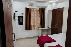 HOTEL RAJ INN