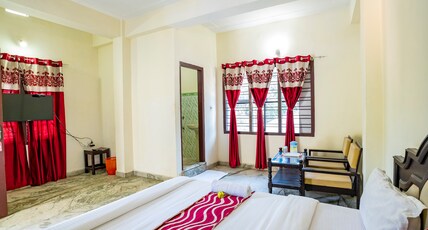 GREESHMAM HOLIDAY INN MUNNAR Room Type - Deluxe Room