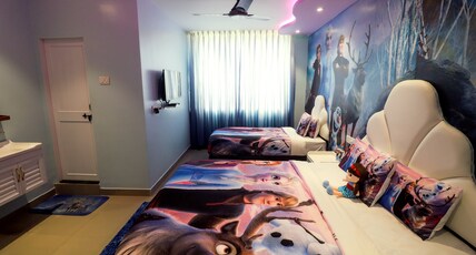 Hotel Greek Glory Room Type - Frozen Room - 1 Double Bed + 1 Single Bed Hotel Greek Glory Room Type - Frozen Room - 1 Double Bed + 1 Single Bed