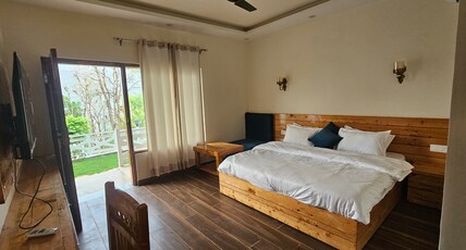 Aamantran Stay's A Boutique B&B Room Type - Standard Mountain View Room