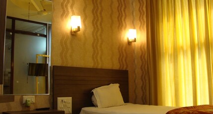 Tulsi Motel Room Type - Club Room
