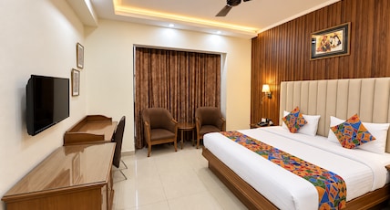 Hotel Conclave Executive - Nehru place Room Type - Executive Room. Hotel Conclave Executive - Nehru place Room Type - Executive Room.