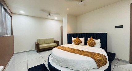 HOTEL PRESIDENT AC ROOMS Room Type - Classic Suit Room