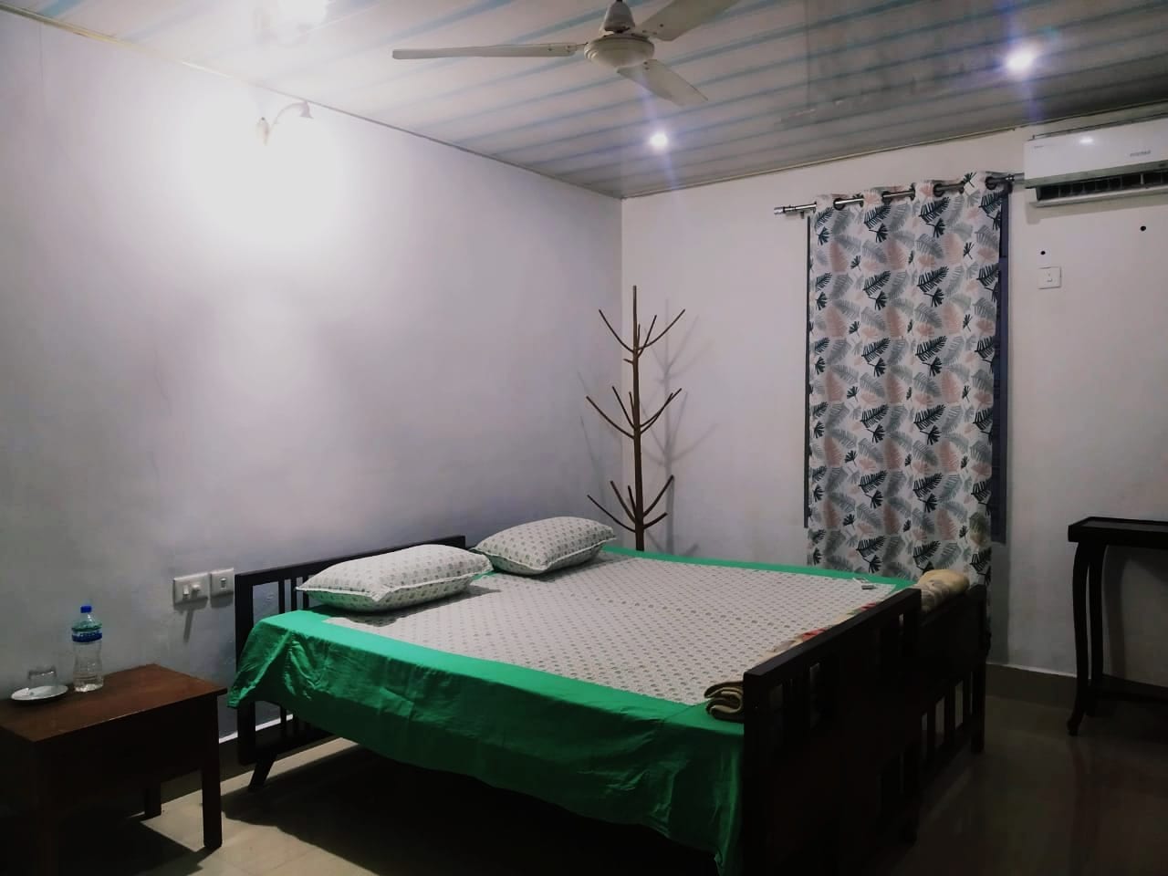 Kallupurackal Heritage Farm House - Tap to explore photos