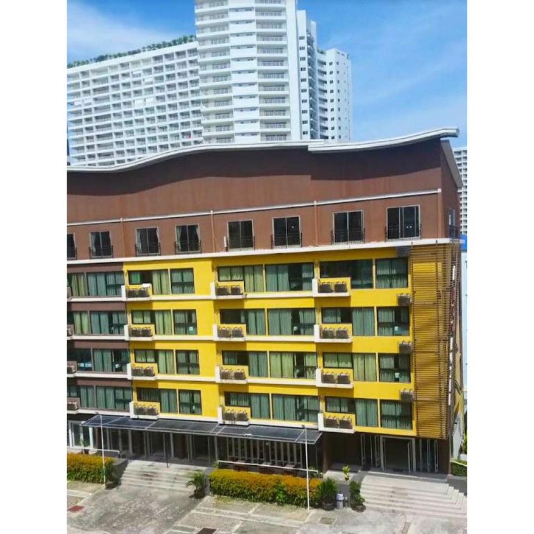 Neo Hotel Pattaya - Tap to explore photos