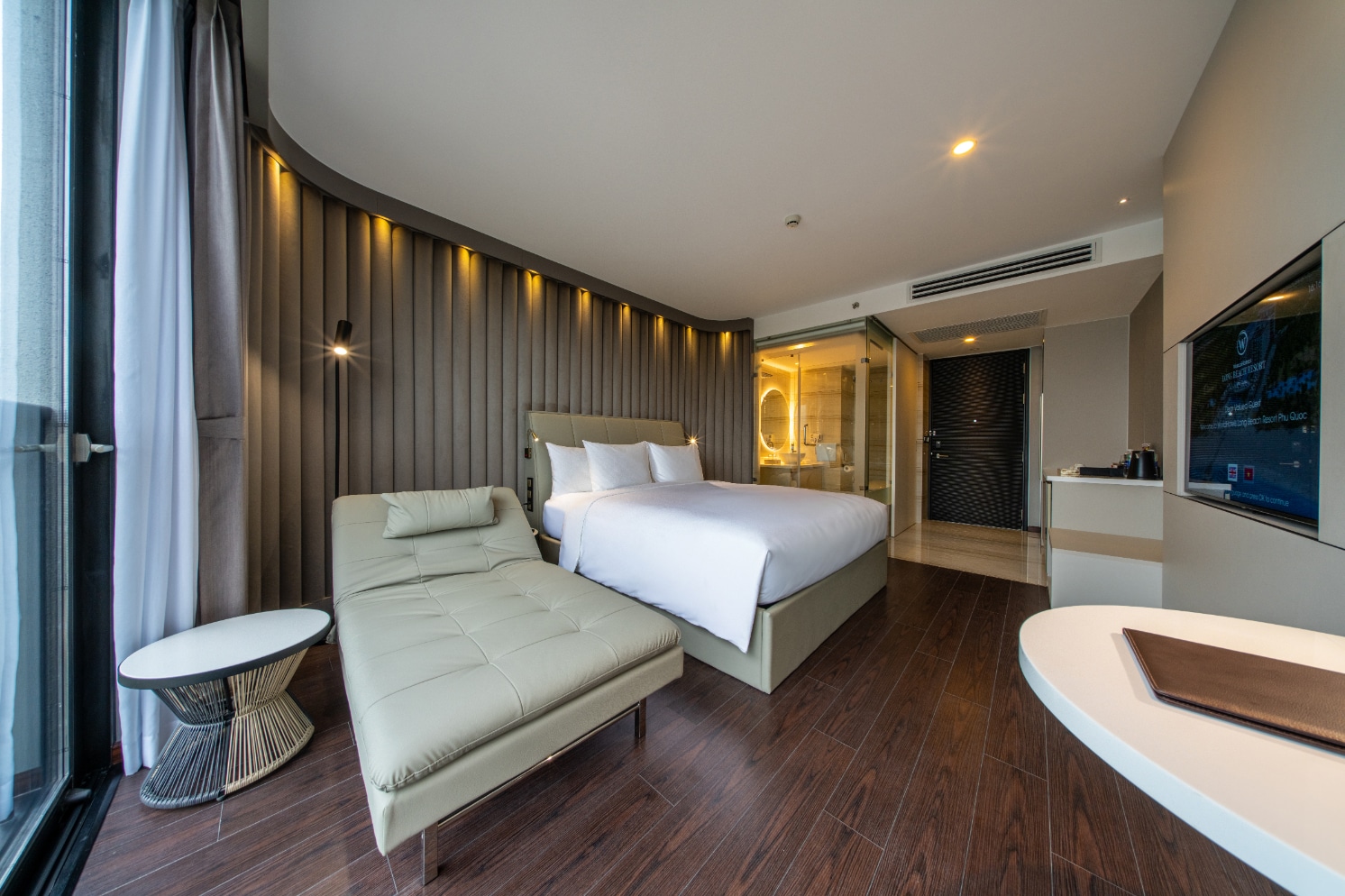 WorldHotels Long Beach Resort Phu Quoc - Tap to explore photos