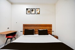 Hotel O Madhvam